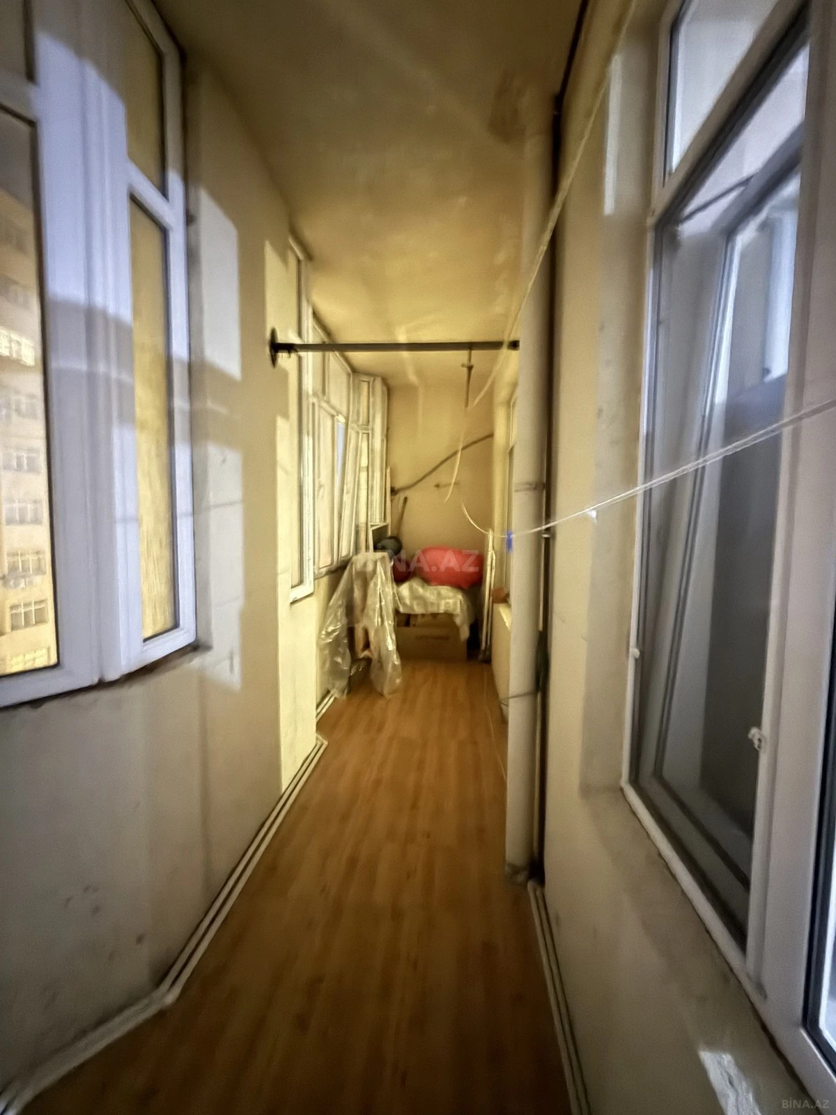 Kirayə verilir 1 otaqlı mənzil 60 m²