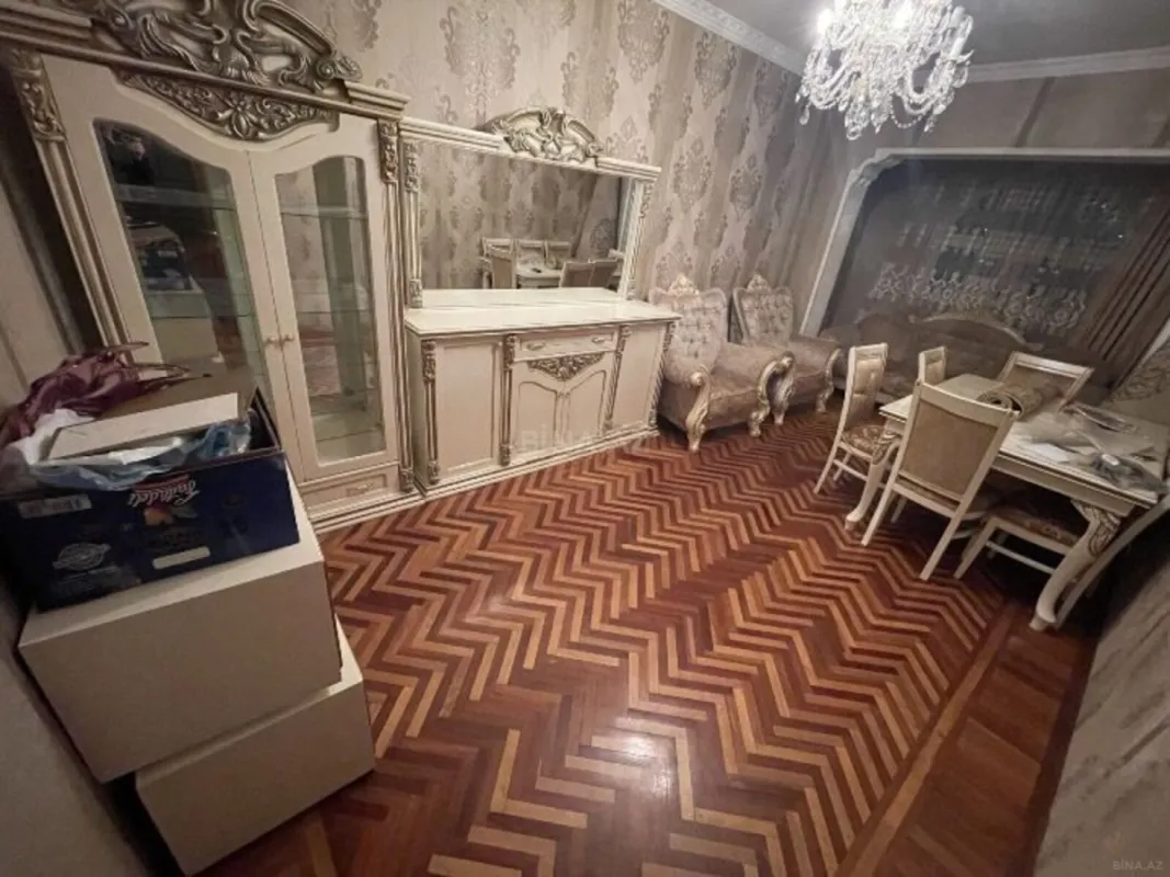 Satılır 3 otaqlı mənzil 90 m²