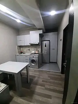 Kirayə verilir 2 otaqlı mənzil 80 m²
