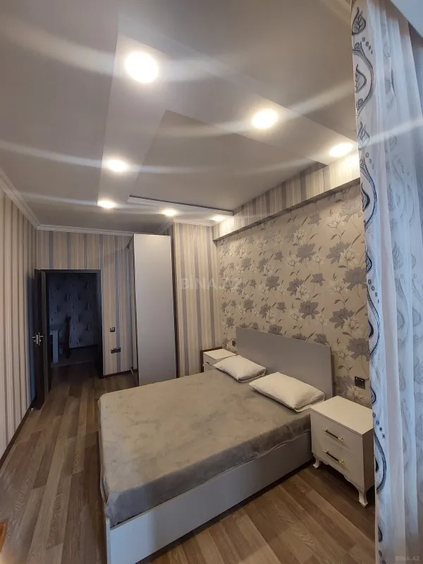 Kirayə verilir 2 otaqlı mənzil 80 m²