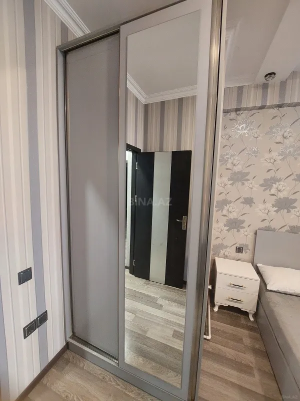 Kirayə verilir 2 otaqlı mənzil 80 m²