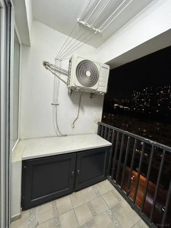 Satılır 2 otaqlı mənzil 76 m²