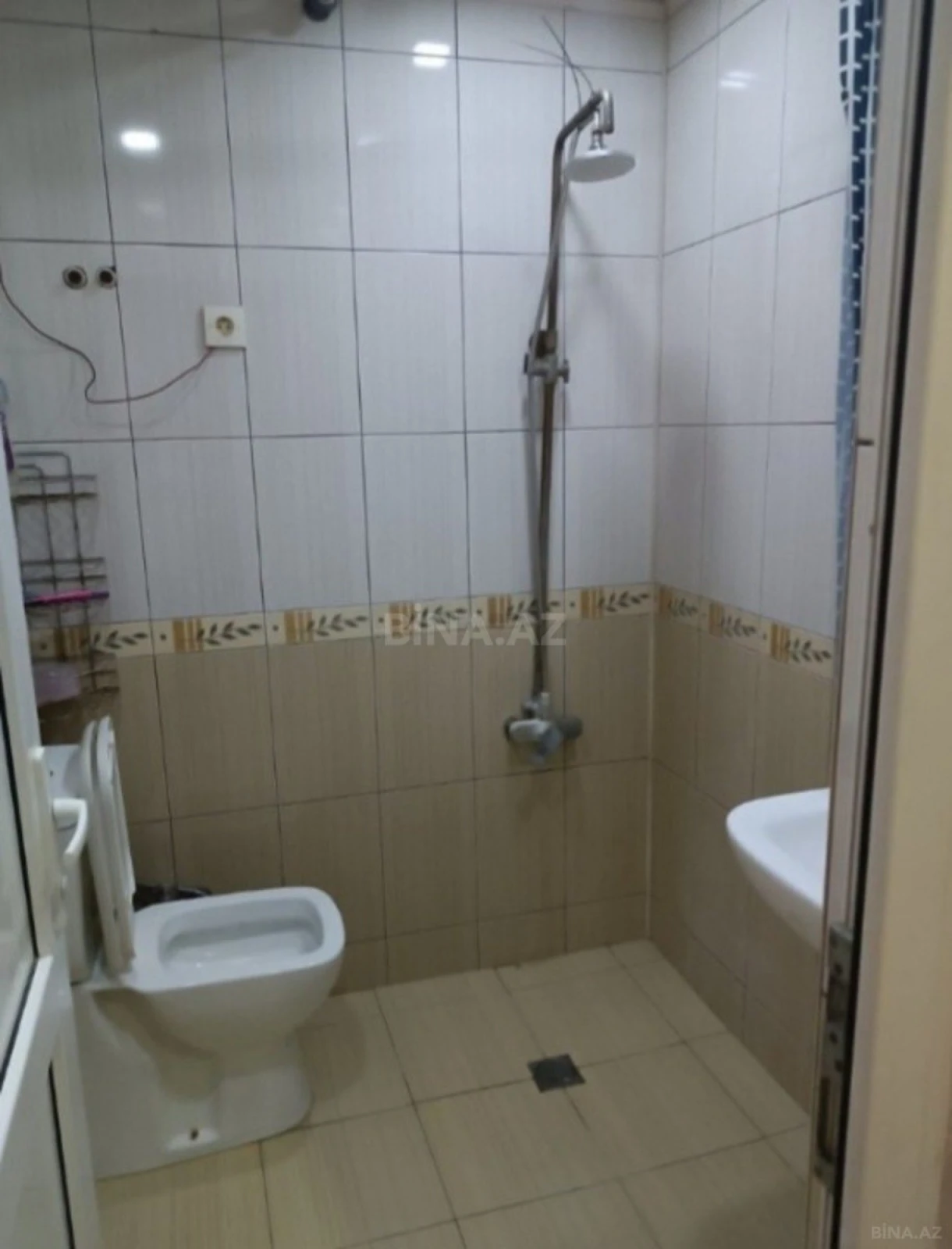 Satılır 1 otaqlı mənzil 38 m²
