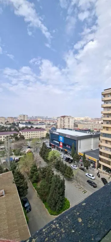Satılır 2 otaqlı mənzil 72 m²
