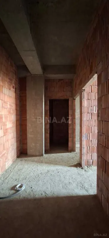 Satılır 2 otaqlı mənzil 72 m²