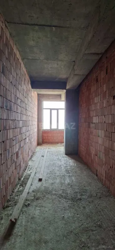 Satılır 2 otaqlı mənzil 72 m²