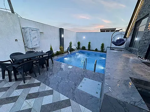 Satılır 4 otaqlı həyət evi 135 m²