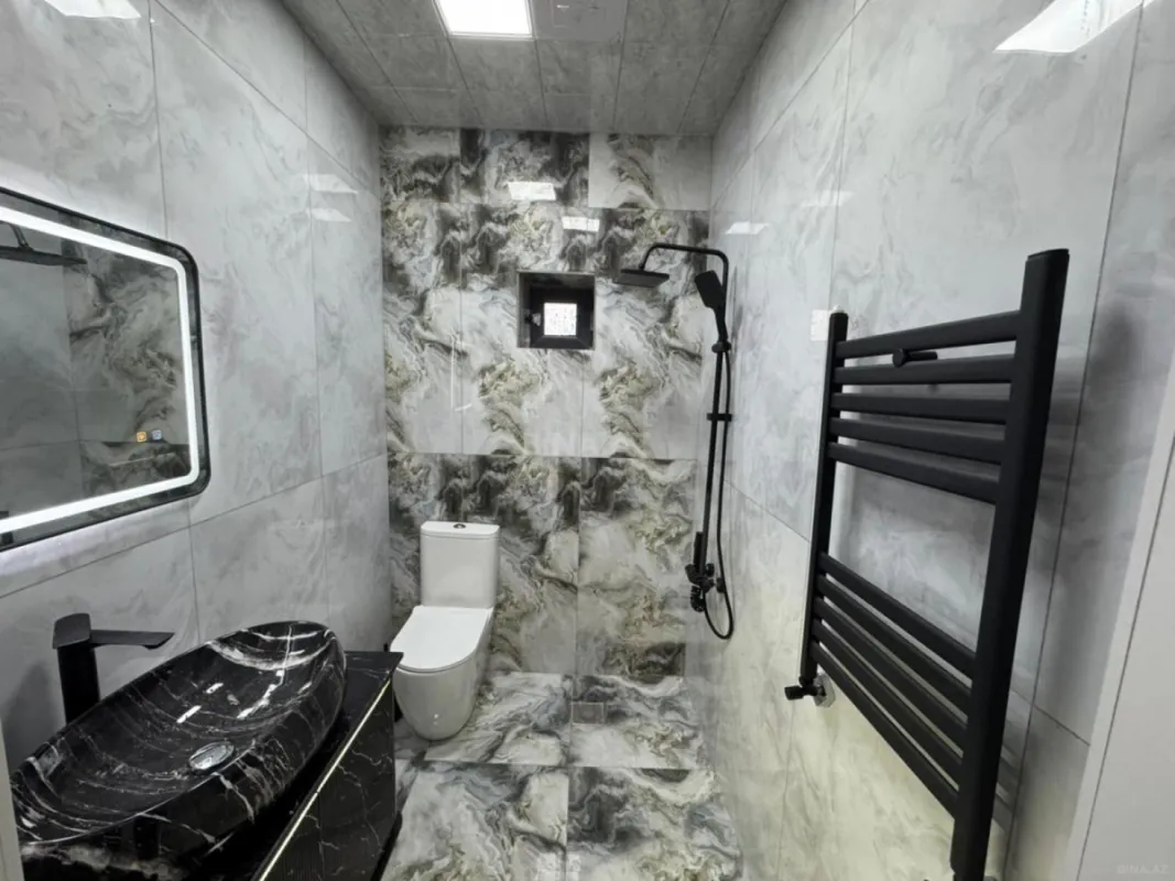 Satılır 4 otaqlı həyət evi 135 m²