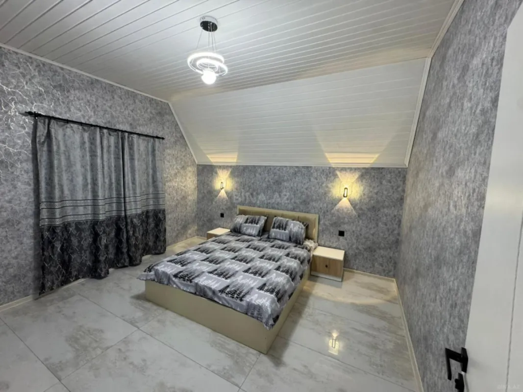 Satılır 4 otaqlı həyət evi 135 m²