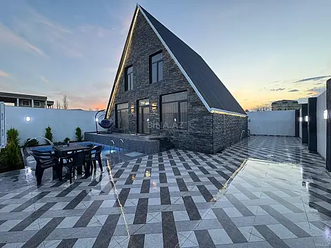 Satılır 4 otaqlı həyət evi 135 m² — Bakı, Novxanı 4 otaq 135.00 m²