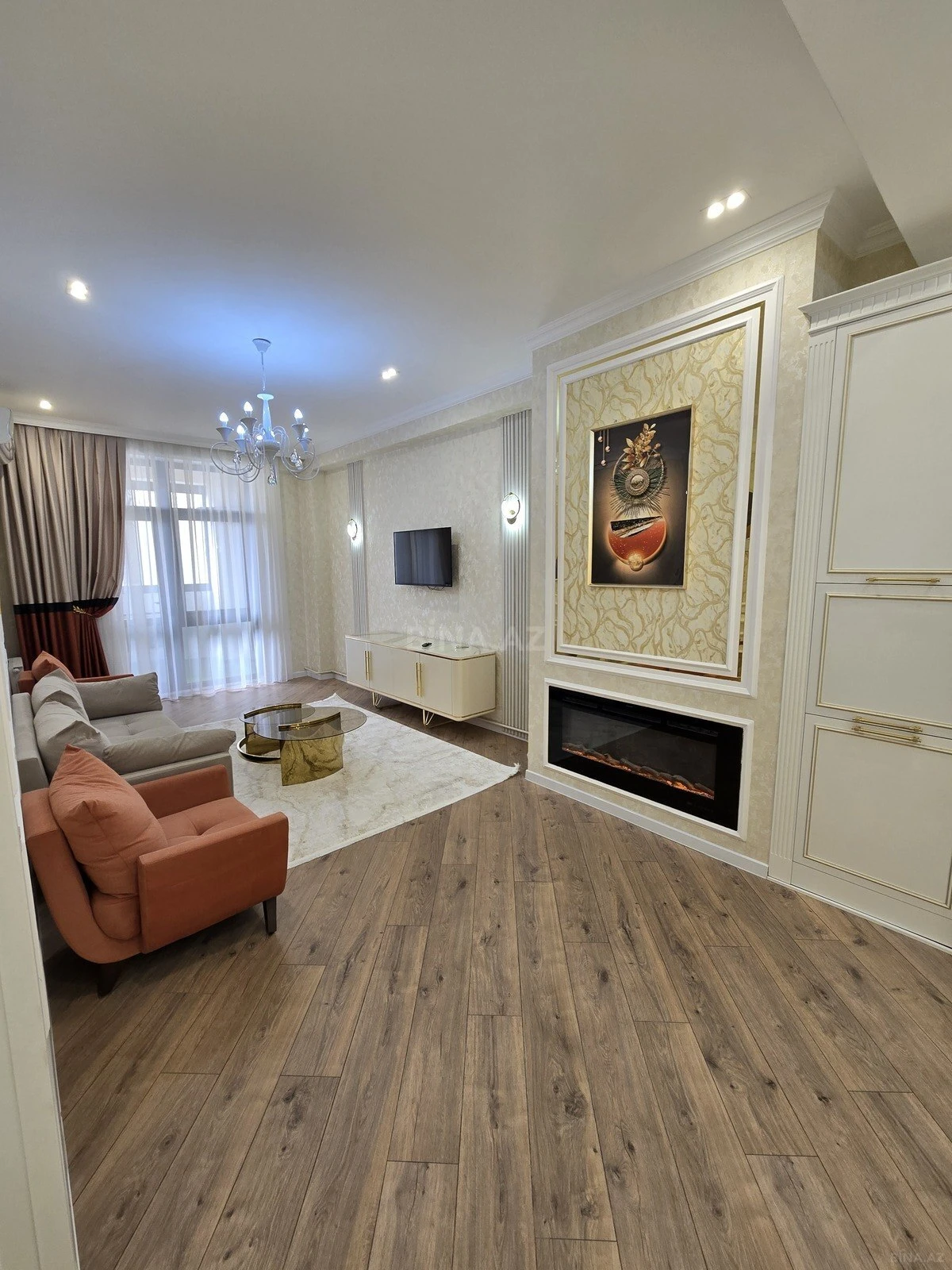 Satılır 2 otaqlı mənzil 80 m²