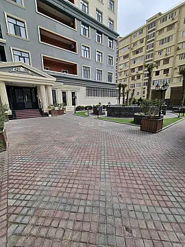 Satılır 2 otaqlı mənzil 80 m²