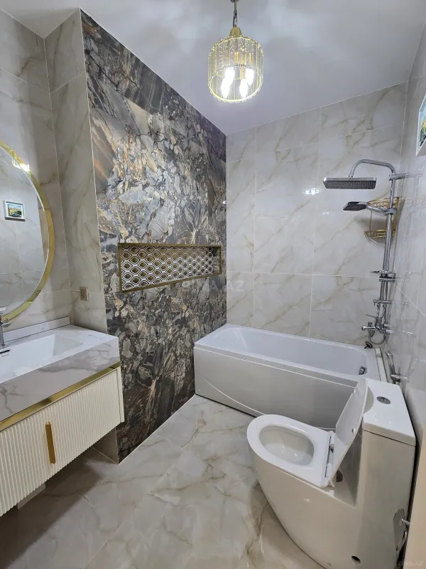 Satılır 2 otaqlı mənzil 80 m²