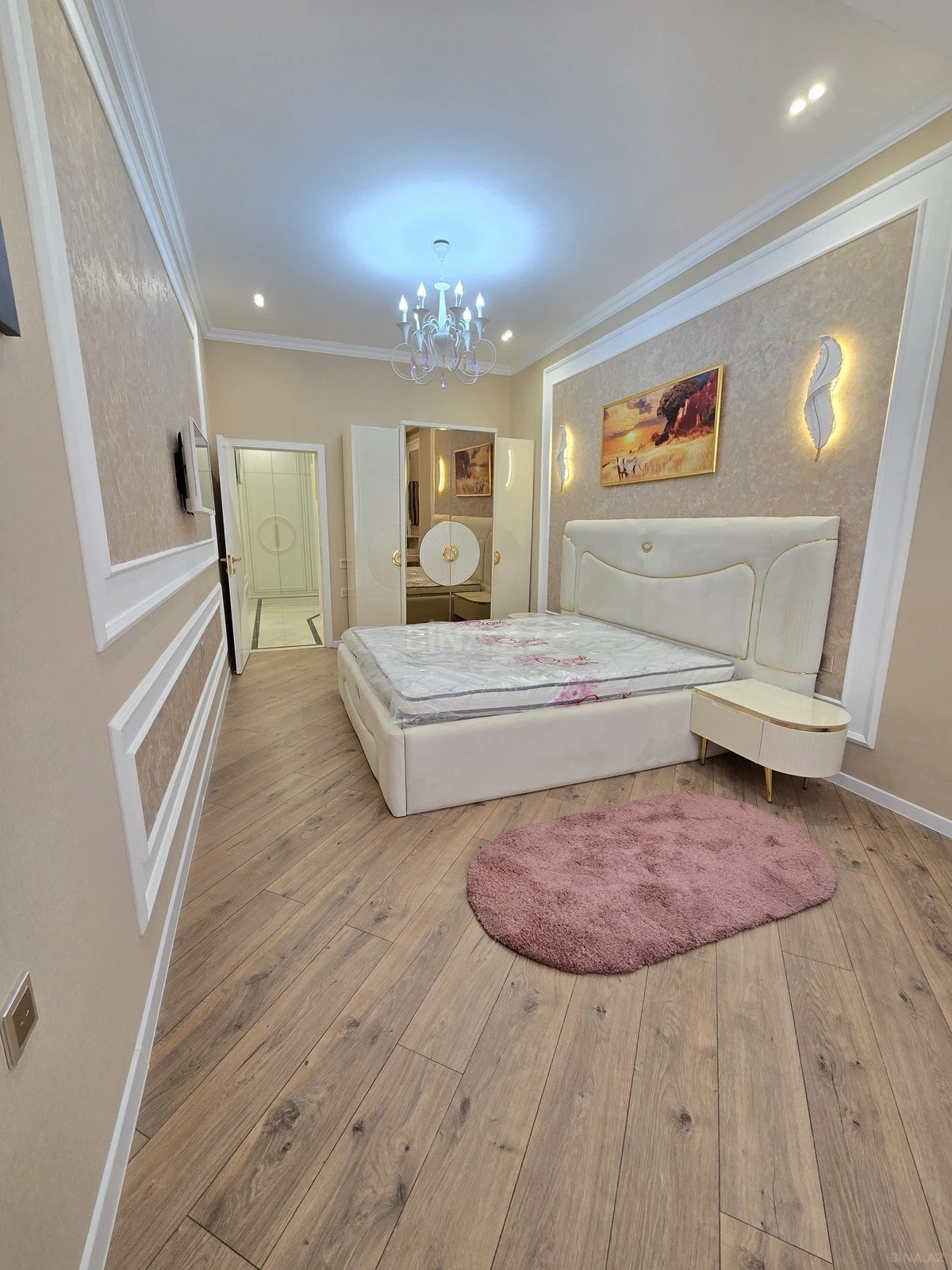 Satılır 2 otaqlı mənzil 80 m²