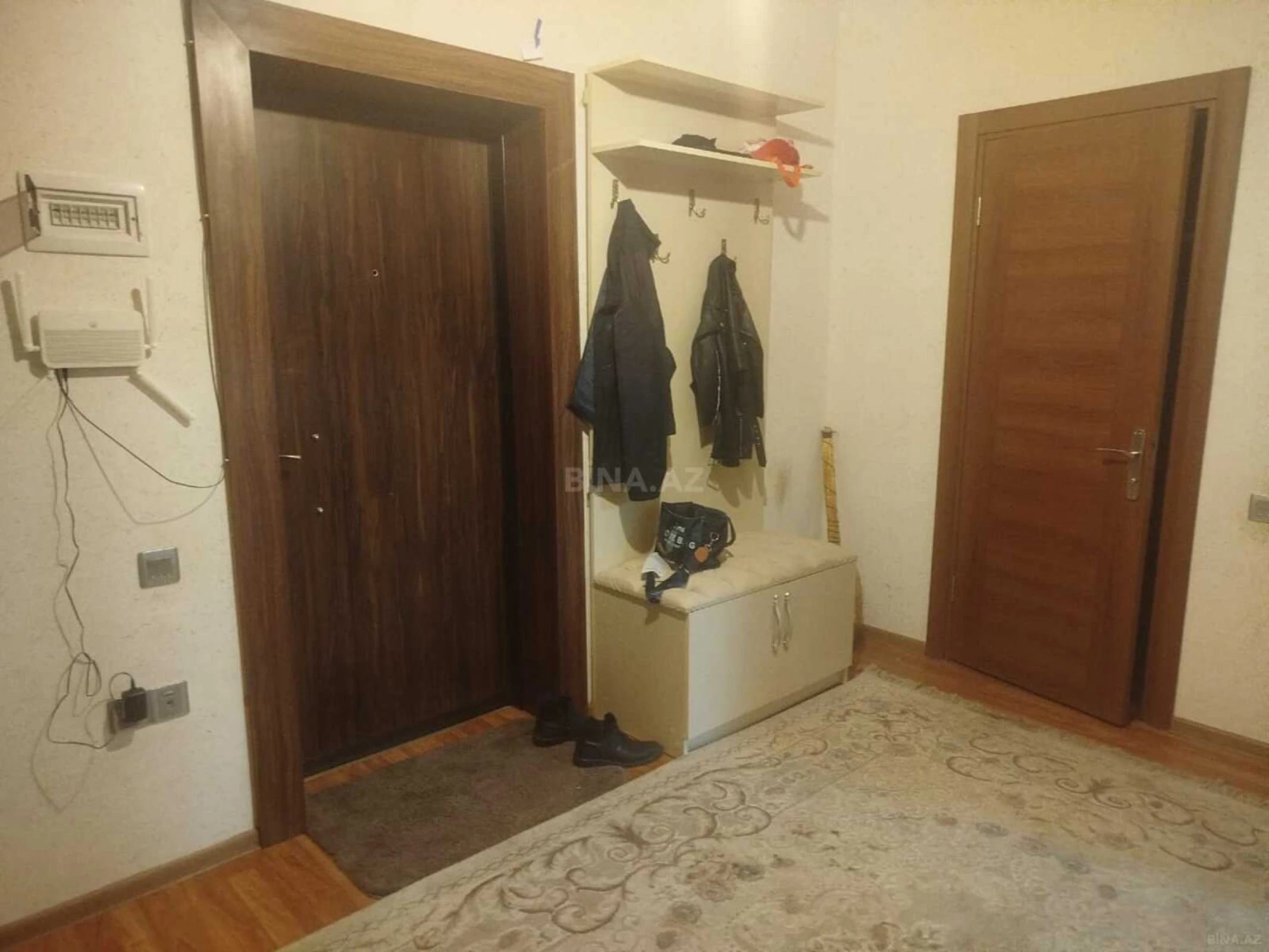 Satılır 2 otaqlı mənzil 67 m²