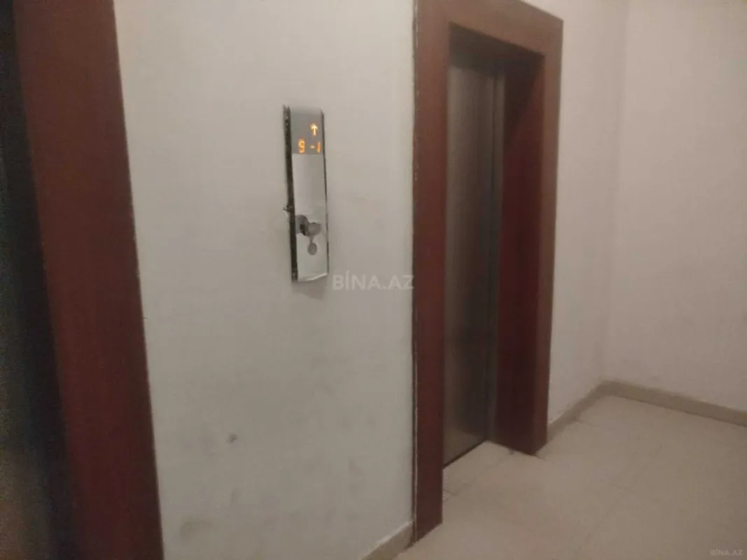 Satılır 2 otaqlı mənzil 67 m²