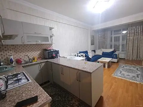 Satılır 2 otaqlı mənzil 67 m²