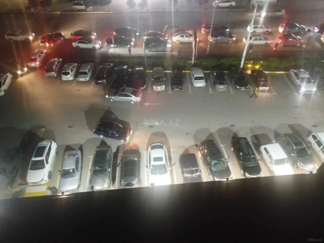 Satılır 2 otaqlı mənzil 67 m²