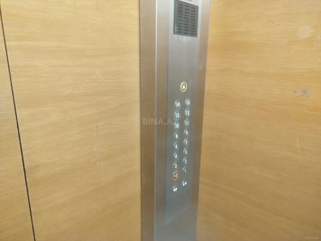 Satılır 2 otaqlı mənzil 67 m²