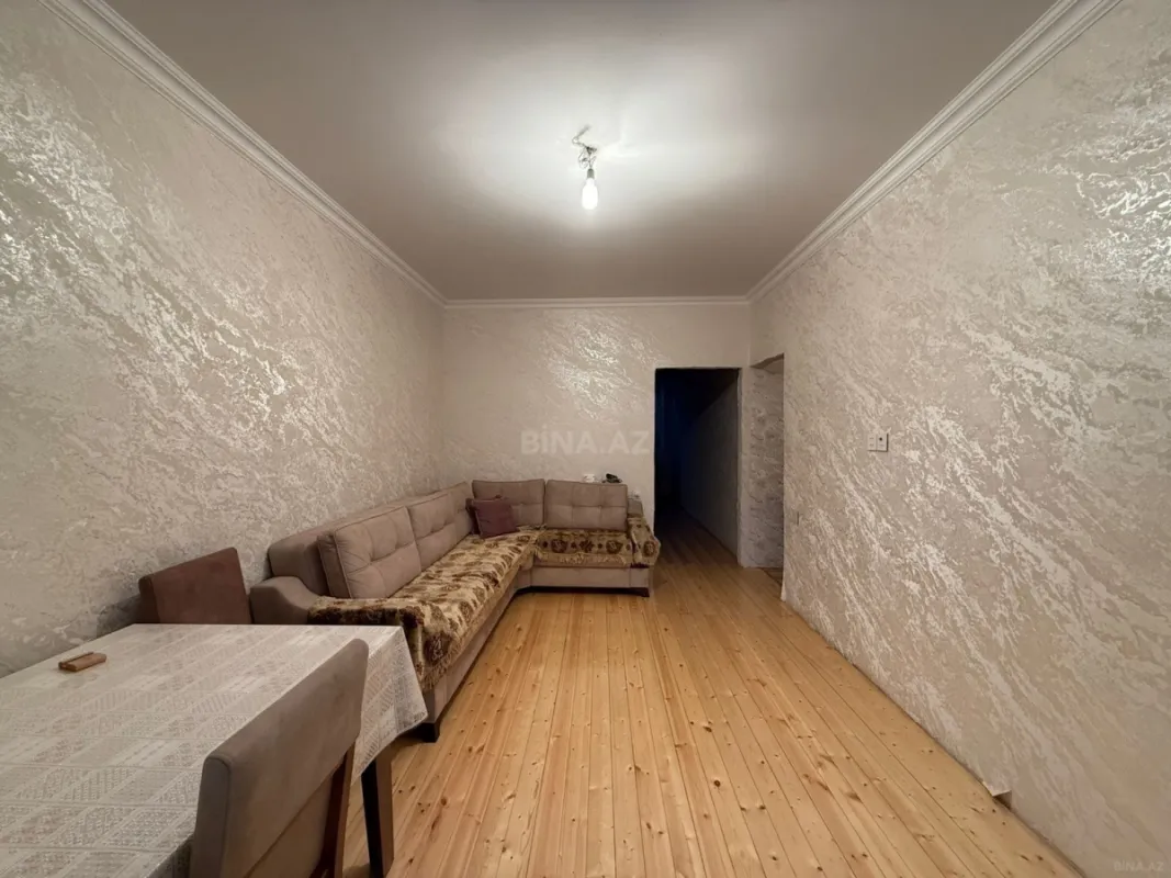 Satılır 3 otaqlı mənzil 50 m²