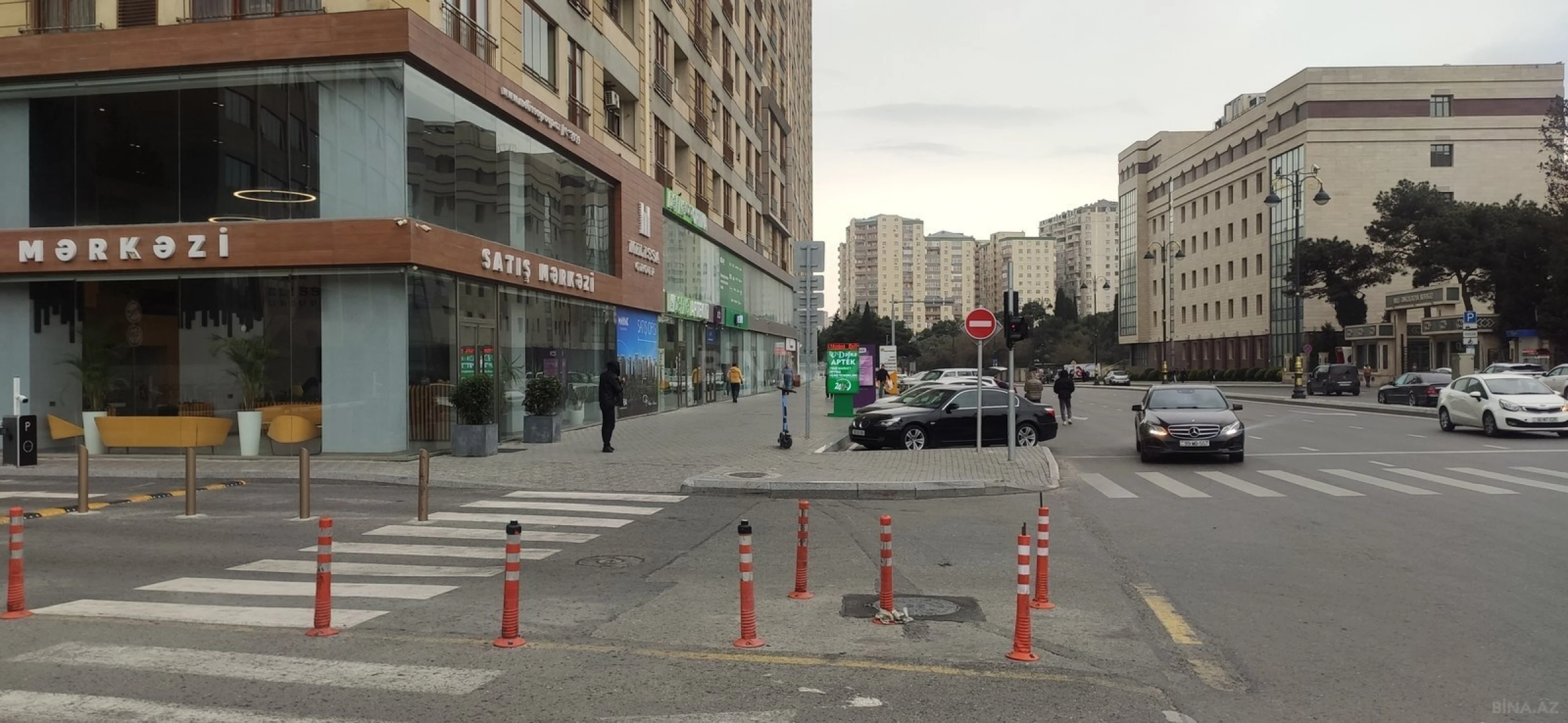 Satılır 2 otaqlı mənzil 70 m²