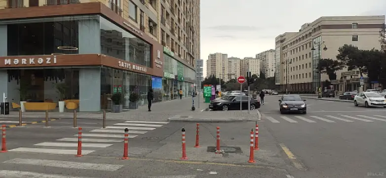 Satılır 2 otaqlı mənzil 70 m²