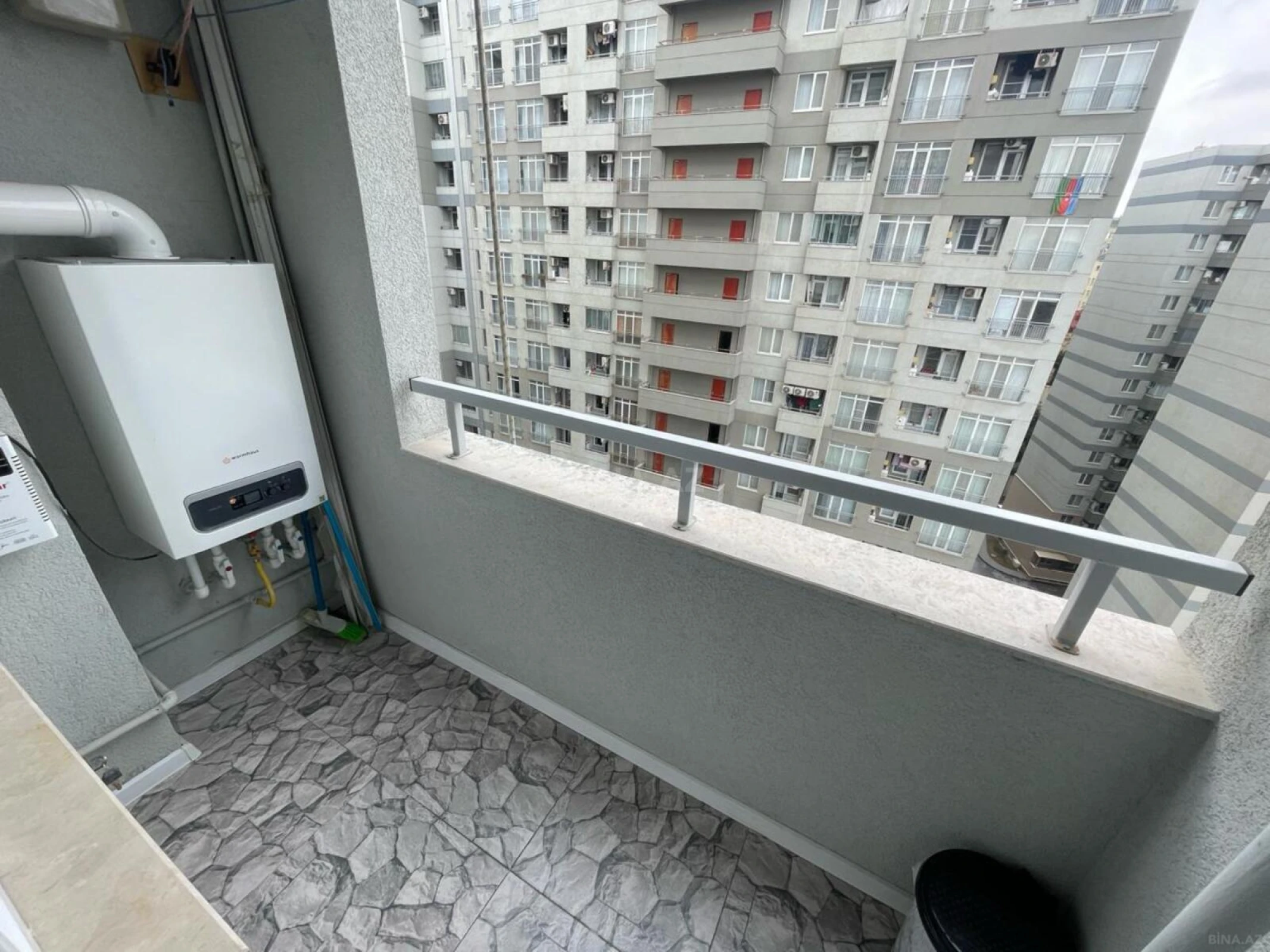 Kirayə verilir 2 otaqlı mənzil 55 m²