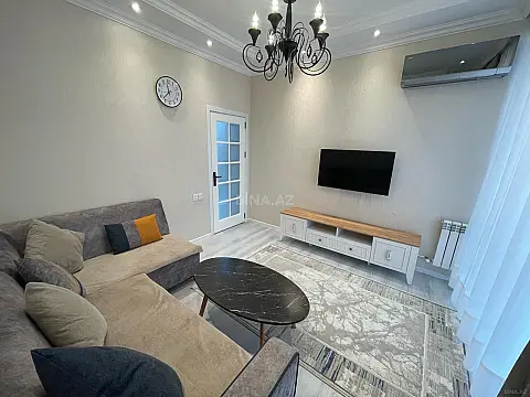 Kirayə verilir 2 otaqlı mənzil 55 m²