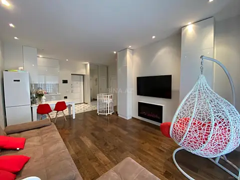 Kirayə verilir 2 otaqlı mənzil 70 m²