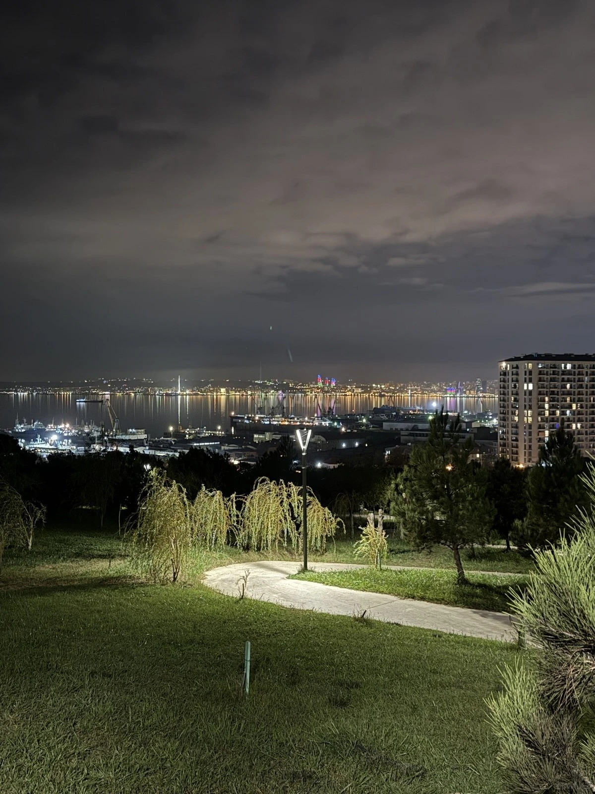 Satılır 3 otaqlı mənzil 65 m²