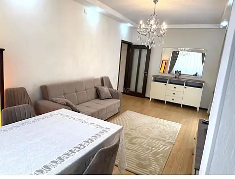 Kirayə verilir 2 otaqlı mənzil 65 m²