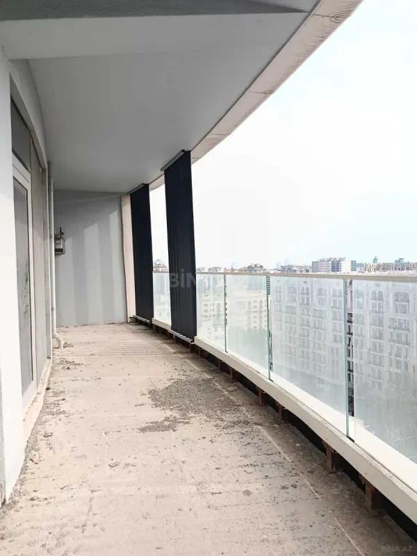 Satılır 3 otaqlı mənzil 120 m²