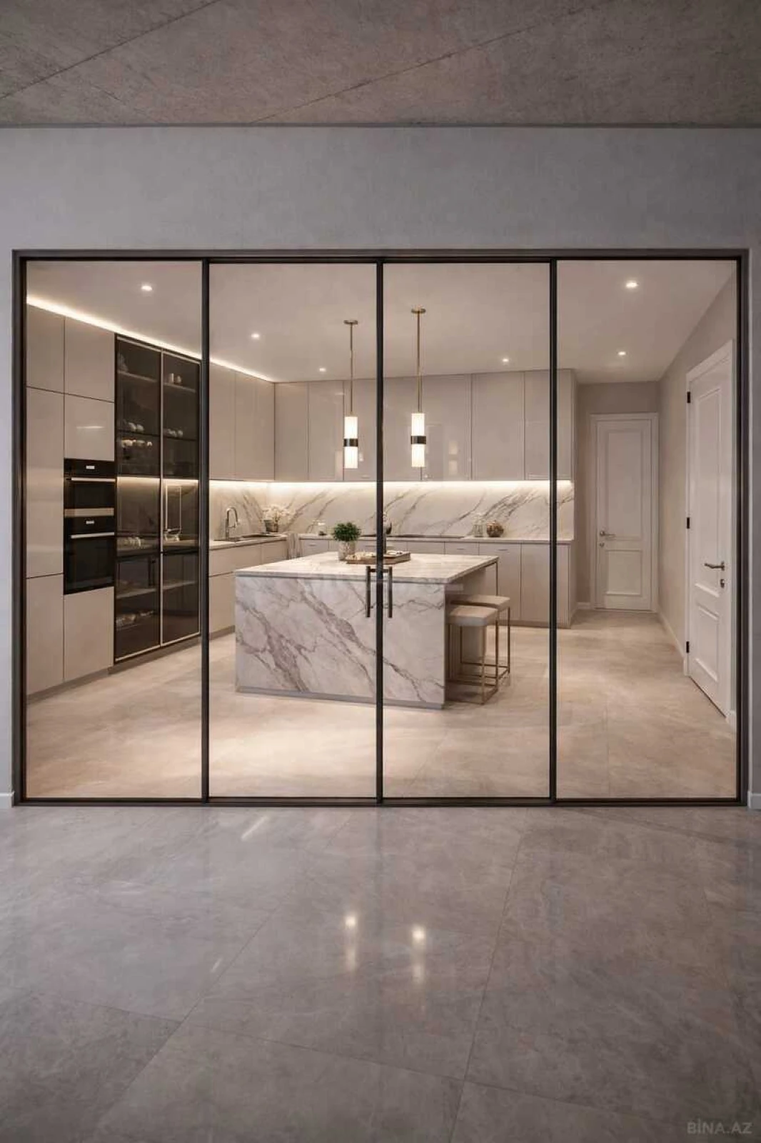 Satılır 3 otaqlı mənzil 120 m²