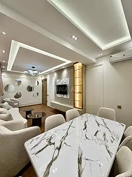 Kirayə verilir 4 otaqlı mənzil 130 m²