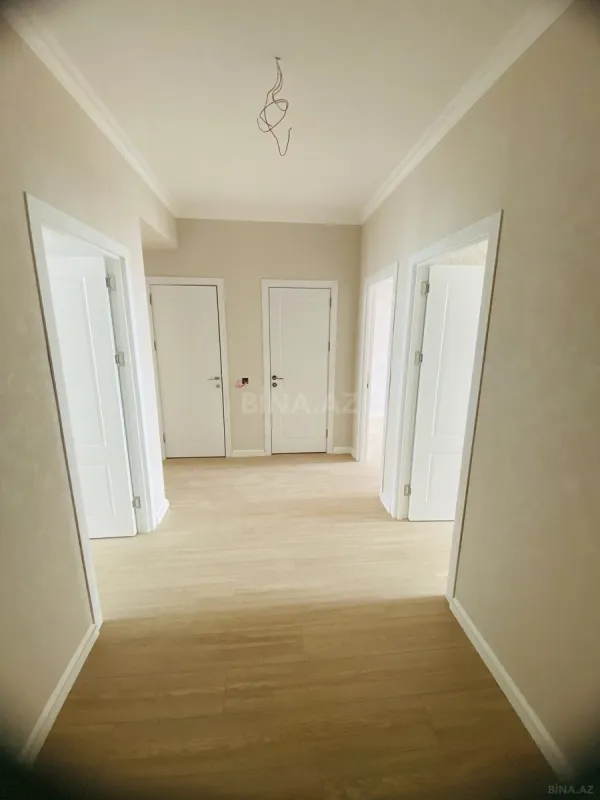 Satılır 3 otaqlı mənzil 83 m²