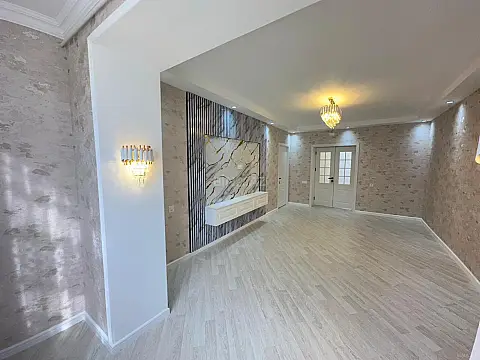 Satılır 4 otaqlı mənzil 100 m²