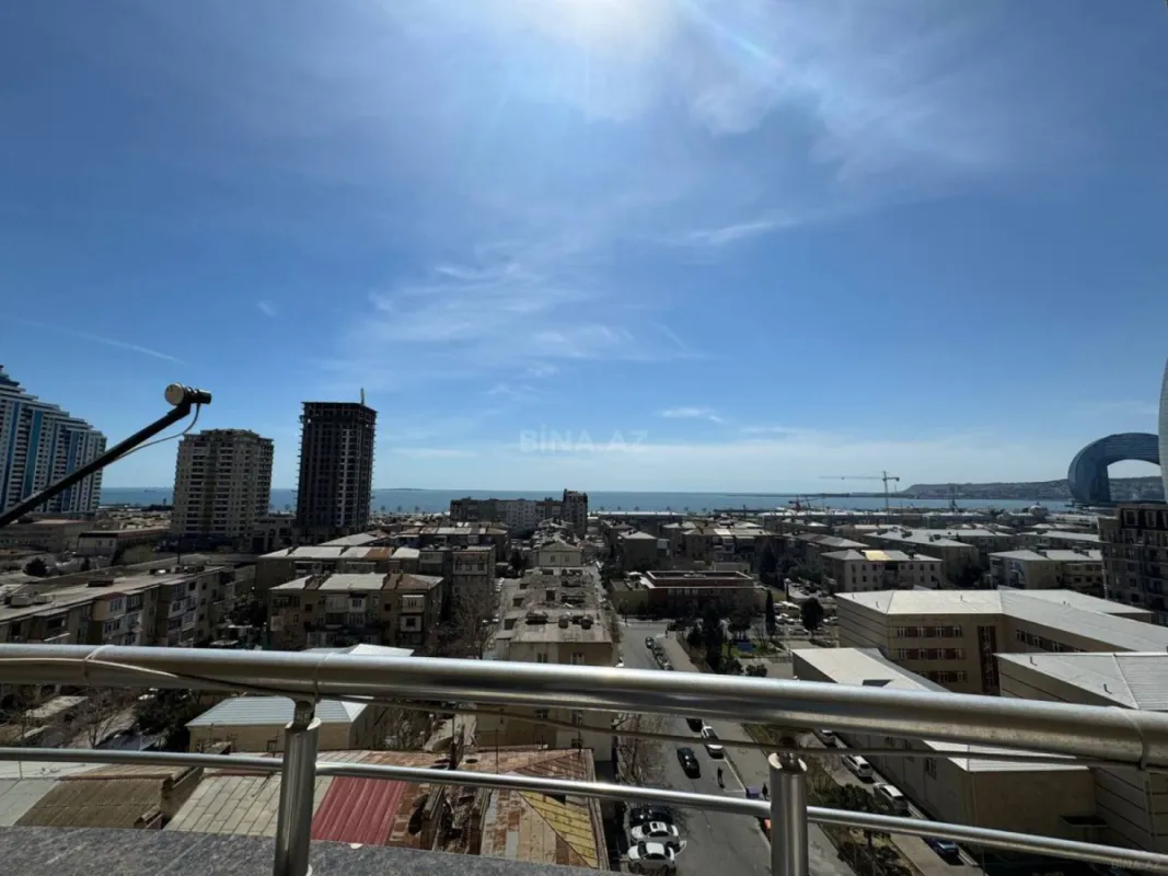 Kirayə verilir 2 otaqlı mənzil 110 m²