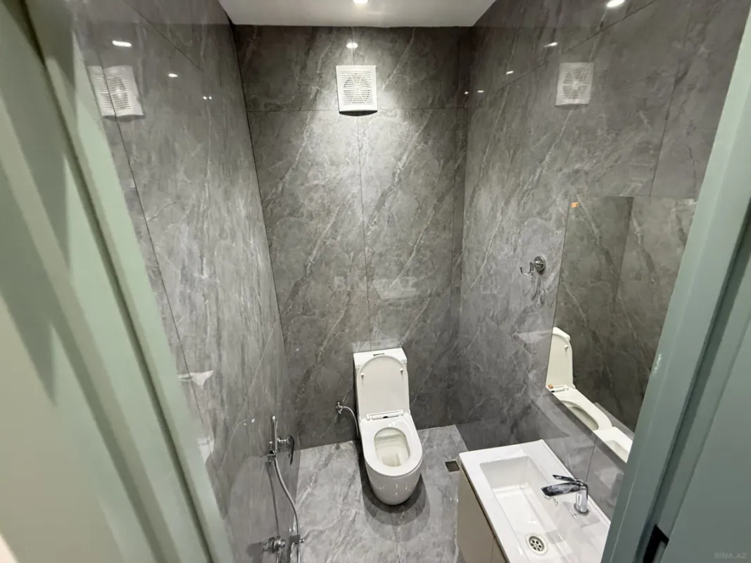 Kirayə verilir 3 otaqlı mənzil 108 m²