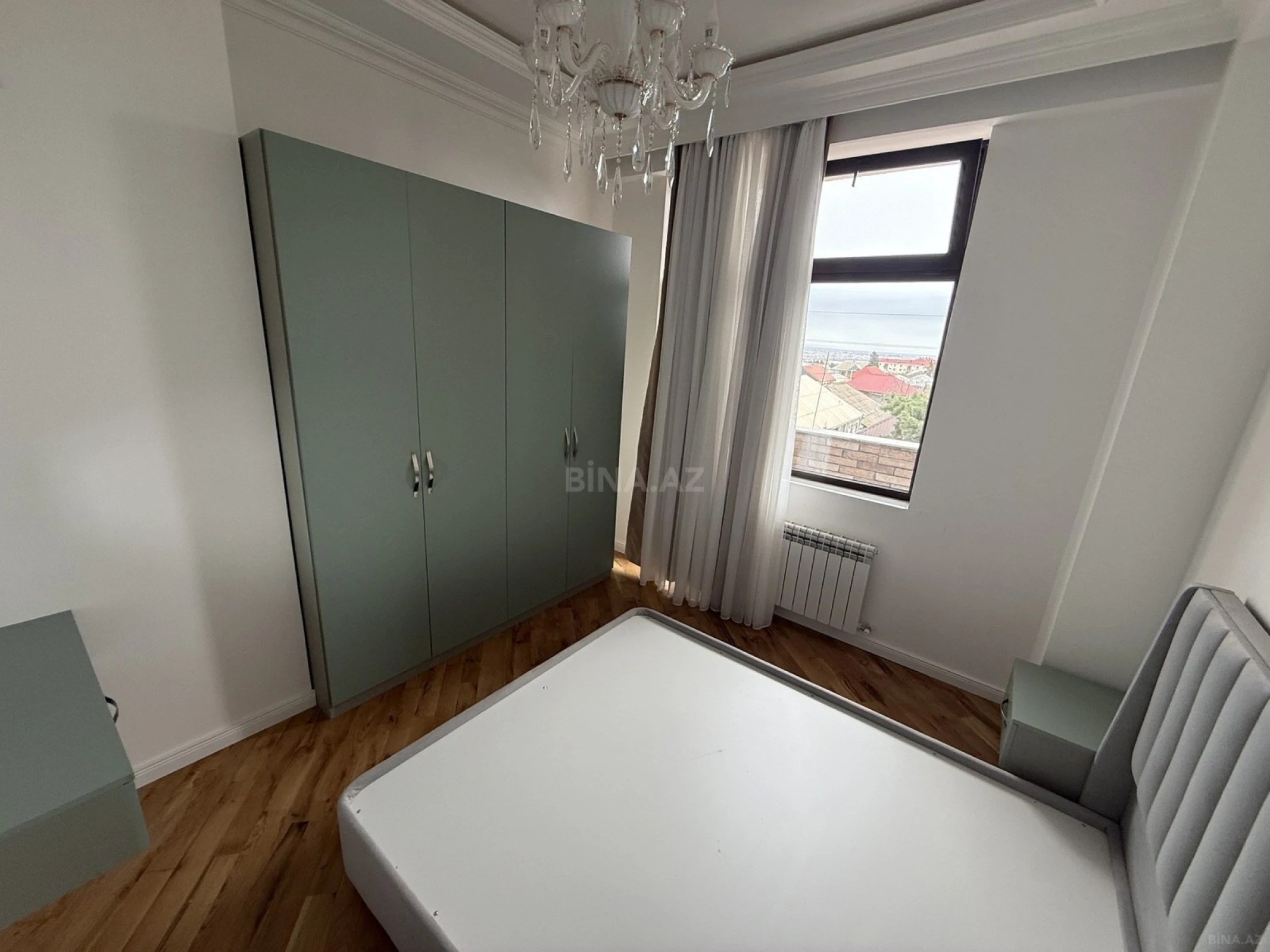 Kirayə verilir 3 otaqlı mənzil 108 m²