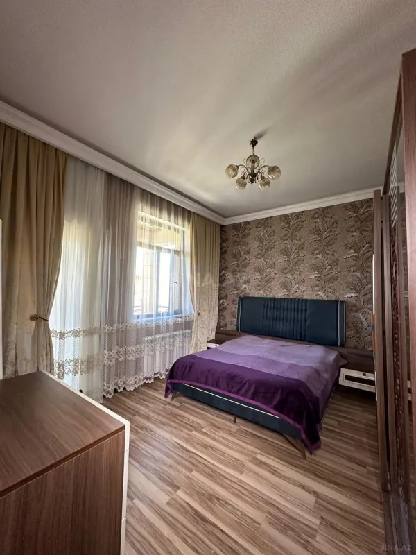 Kirayə verilir 6 otaqlı həyət evi 250 m²