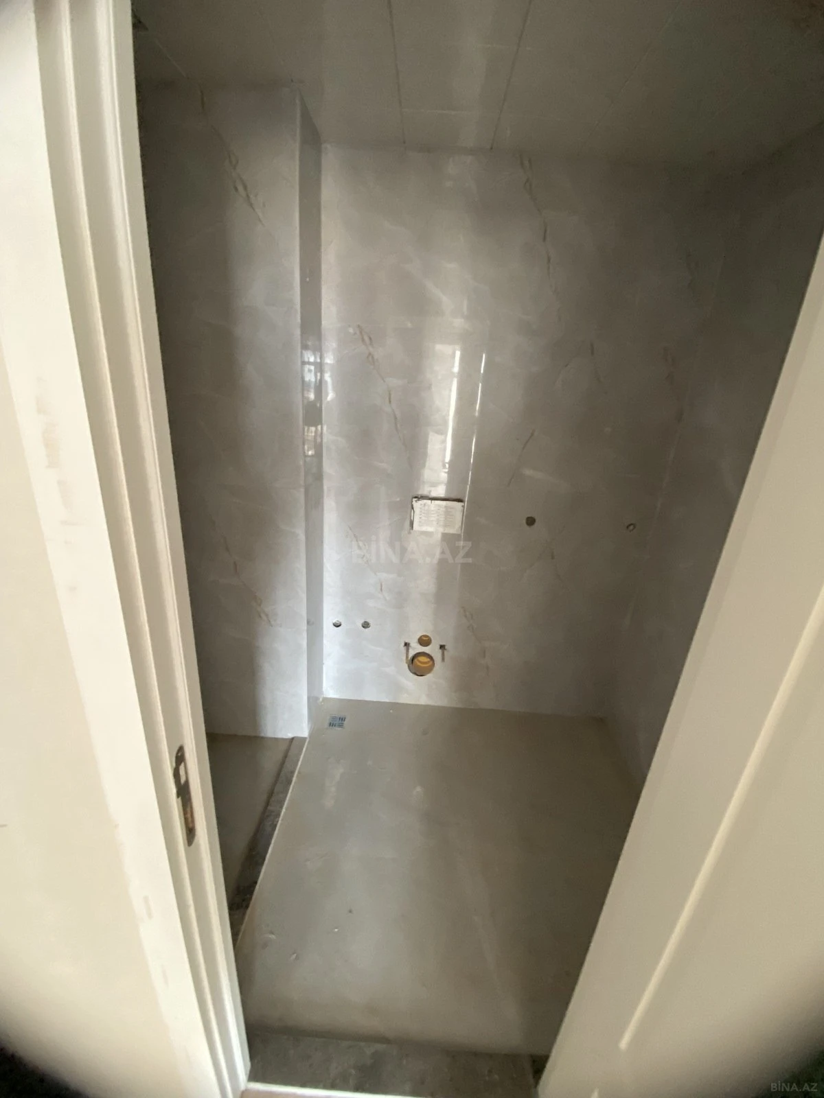 Satılır 3 otaqlı mənzil 58.2 m²