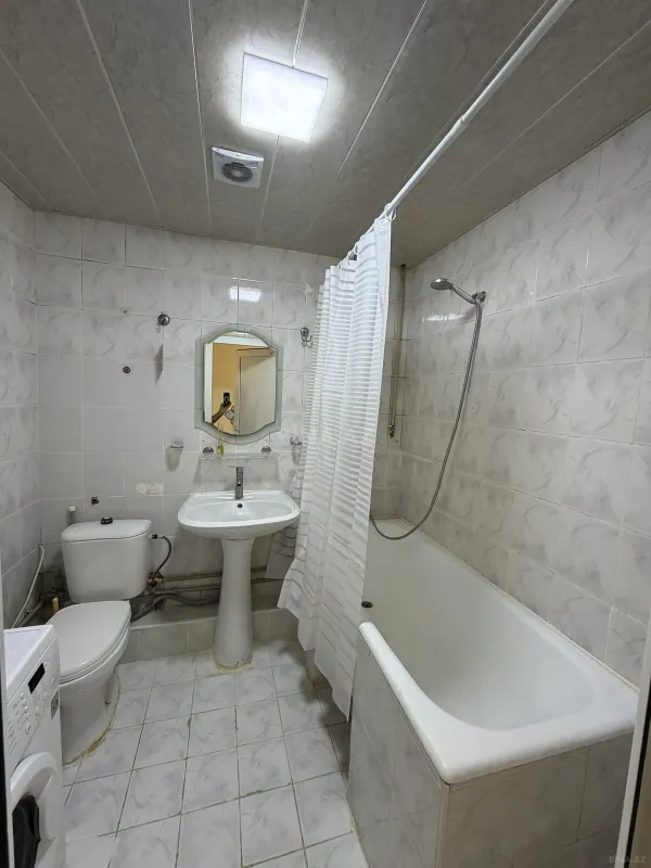 Kirayə verilir 1 otaqlı mənzil 38 m²