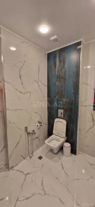 Kirayə verilir 2 otaqlı mənzil 123 m²
