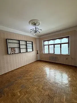 Satılır 4 otaqlı mənzil 100 m² — Bakı 4 otaq 100.00 m²