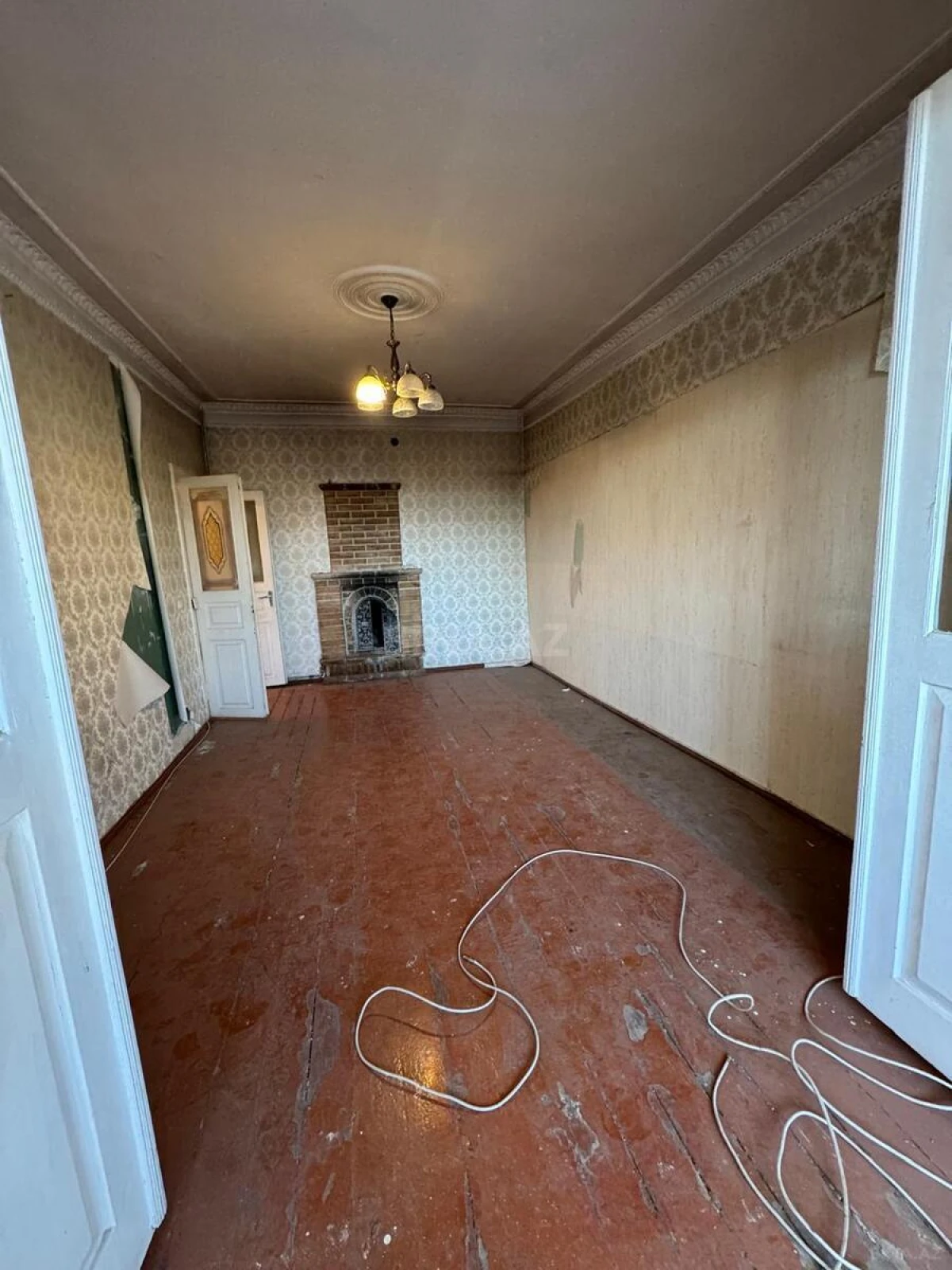 Satılır 3 otaqlı mənzil 74 m²