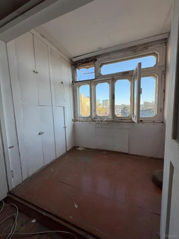 Satılır 3 otaqlı mənzil 74 m²