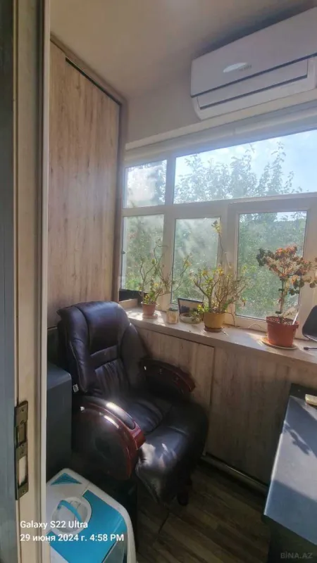 Satılır 5 otaqlı mənzil 120 m²