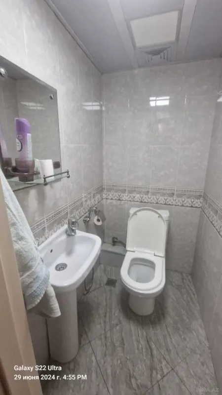 Satılır 5 otaqlı mənzil 120 m²