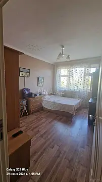 Satılır 5 otaqlı mənzil 120 m²