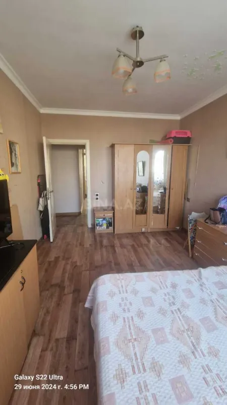 Satılır 5 otaqlı mənzil 120 m²